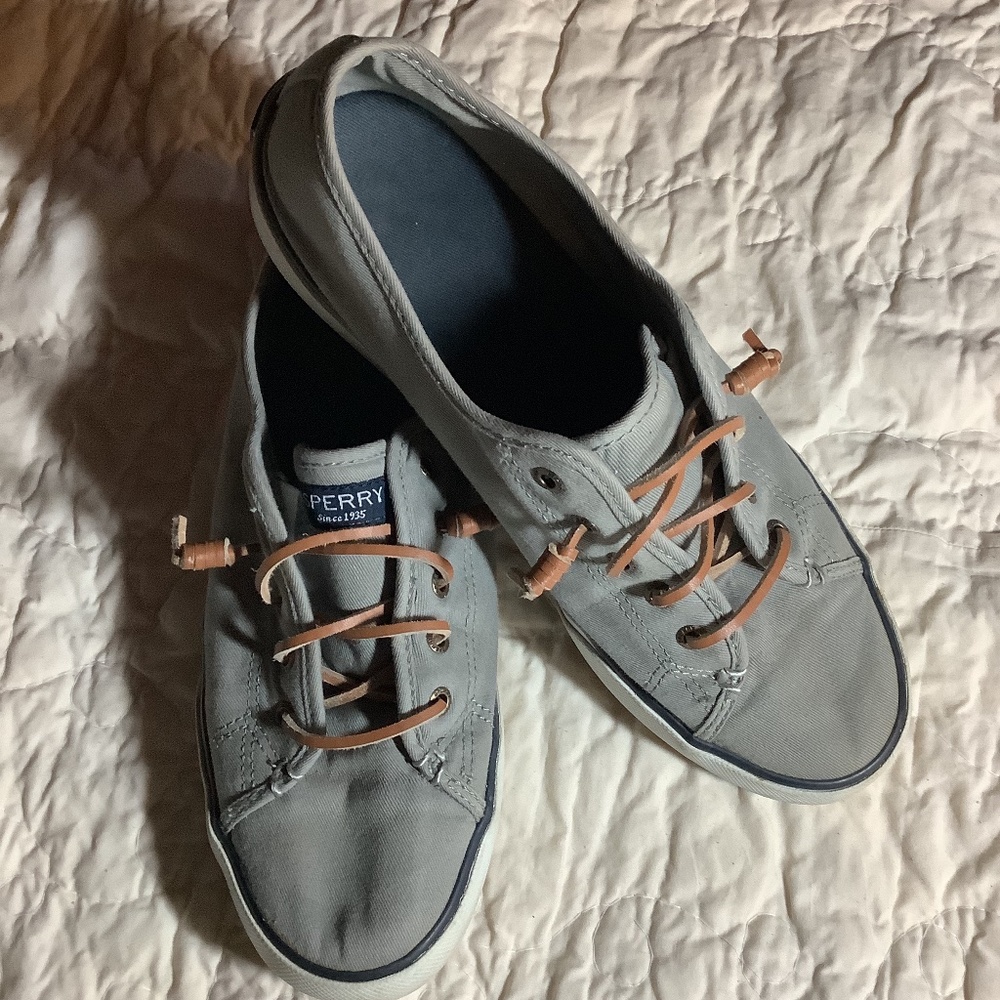 Sperry Tennis Shoes